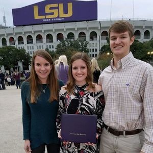 Meet your Posher, Caroline